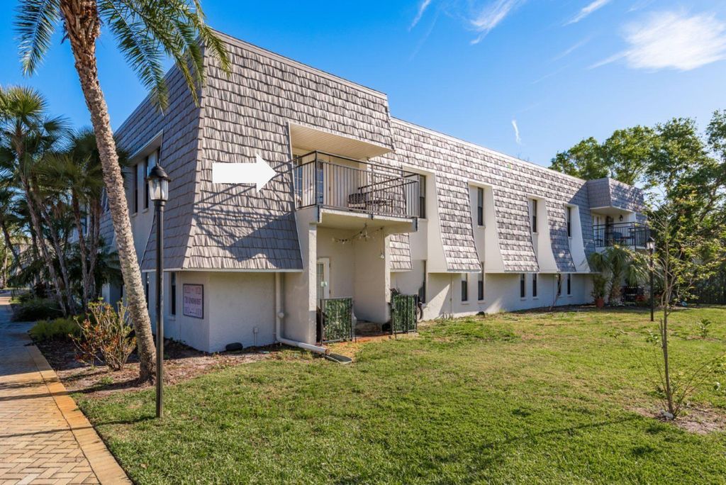 Photo of 720 Lyndhurst Street #1121, Dunedin, FL 34698 (MLS # TB8438119)