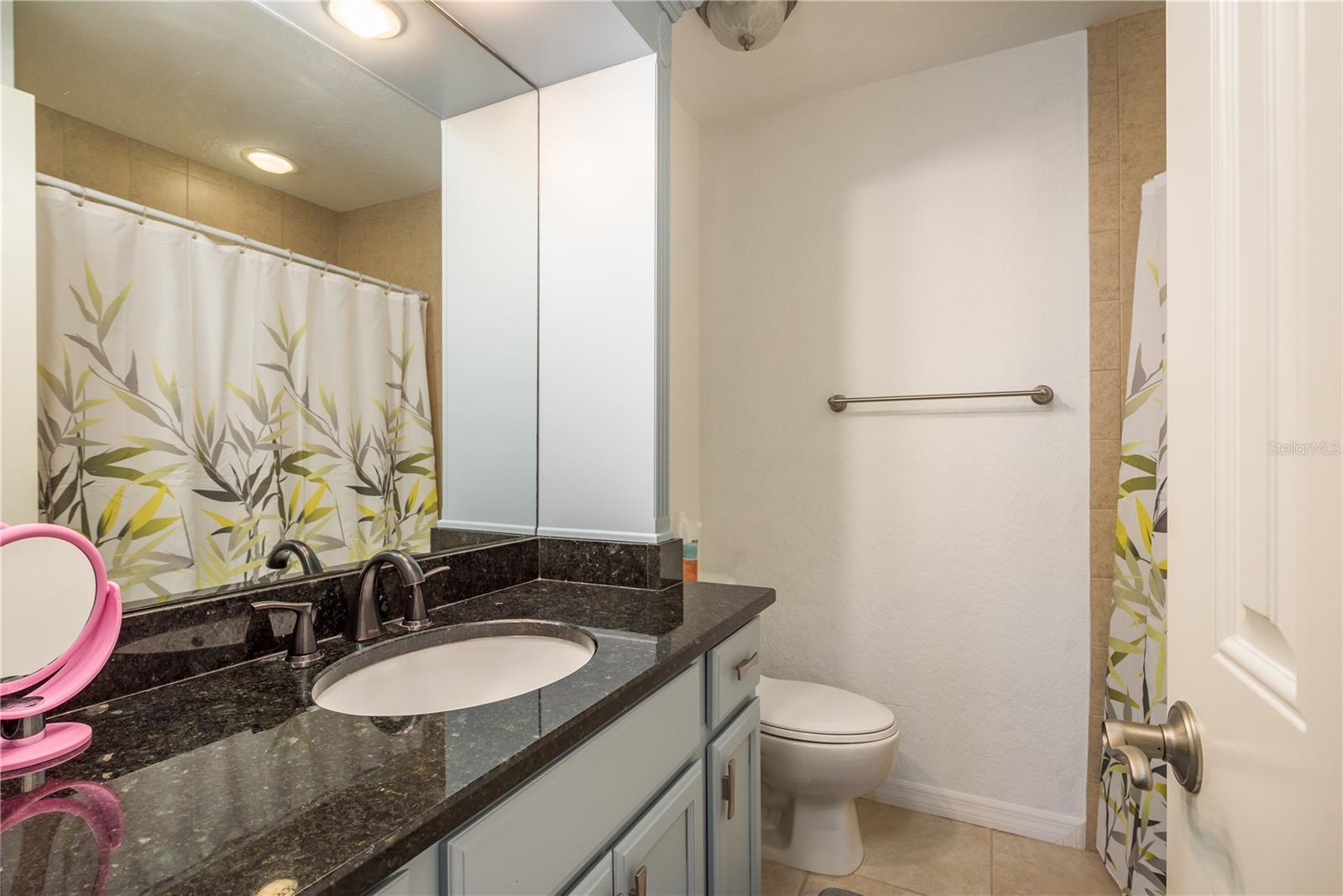 VICTORIA PALMS CONDO - Residential