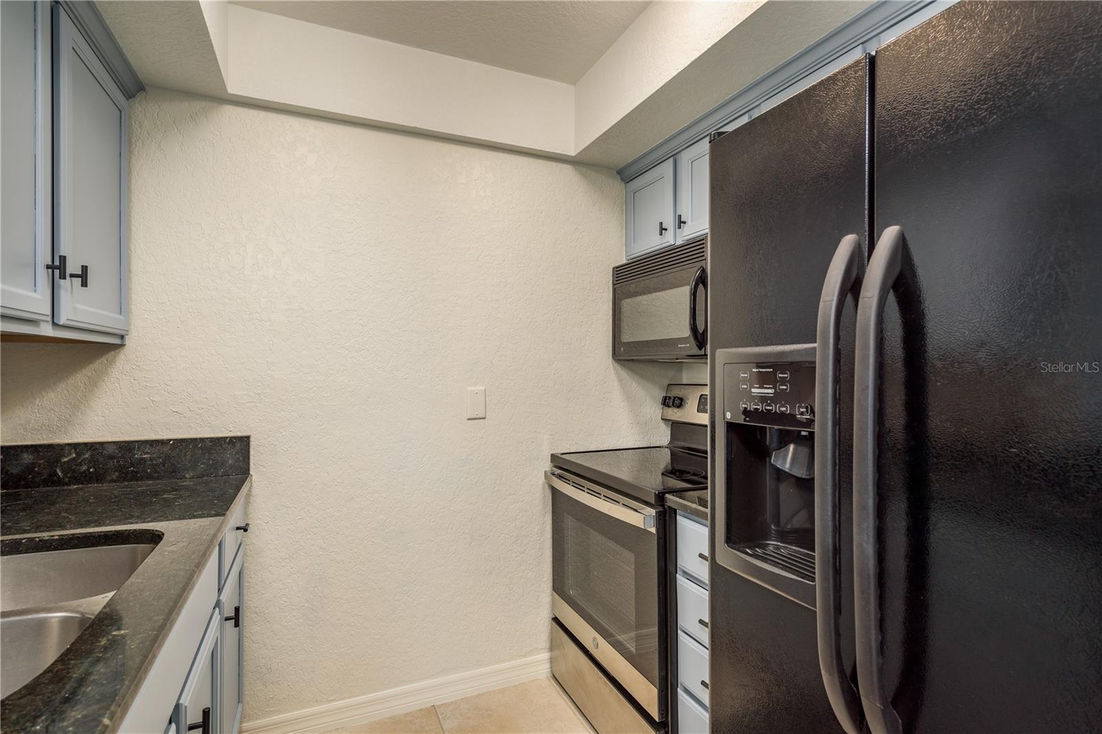 VICTORIA PALMS CONDO - Residential