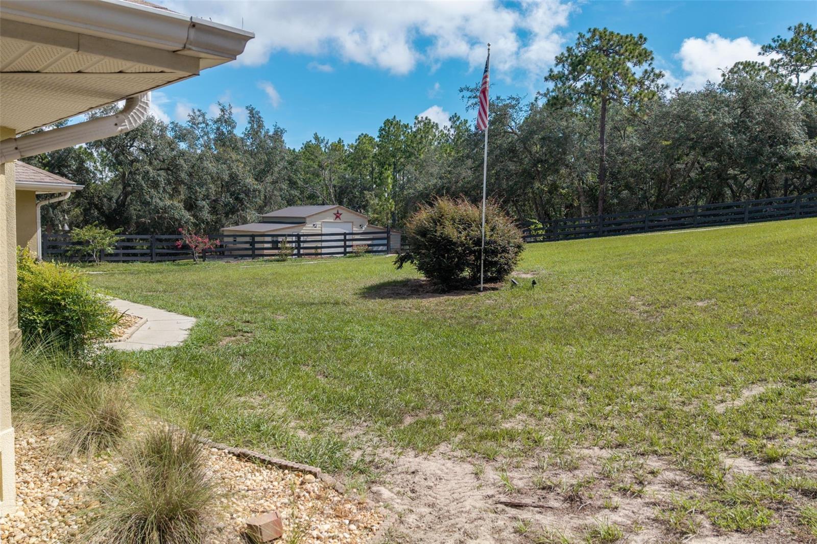 PINE RIDGE UNIT 01 - Residential