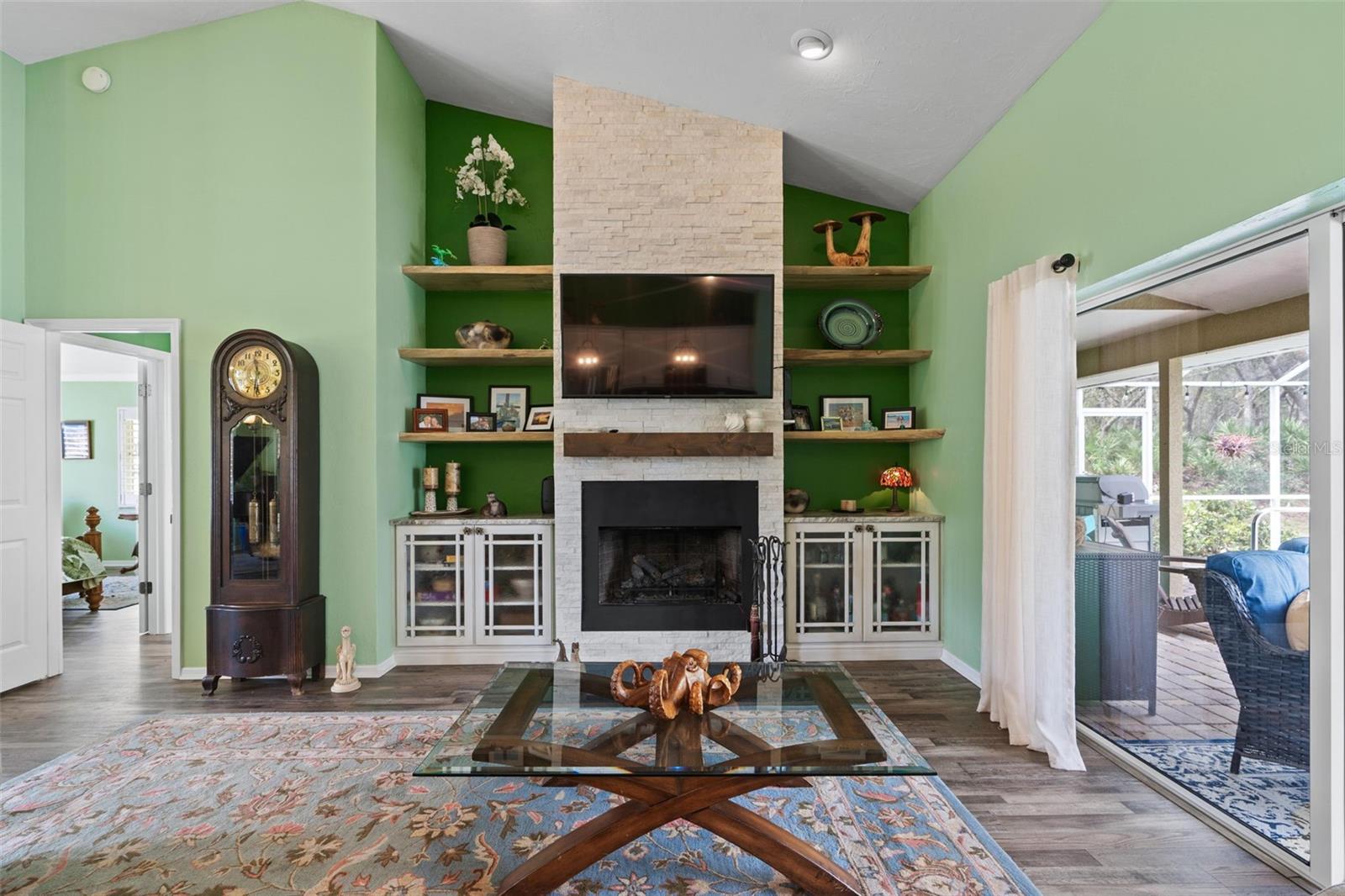 PINE RIDGE UNIT 01 - Residential