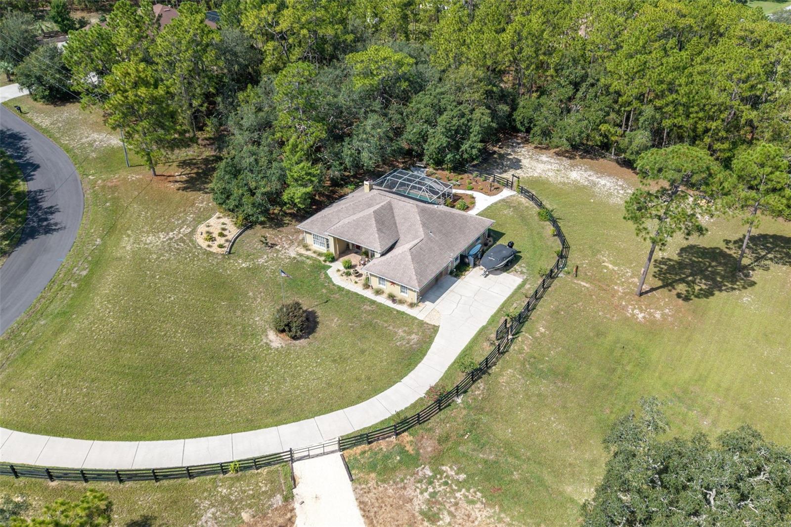PINE RIDGE UNIT 01 - Residential