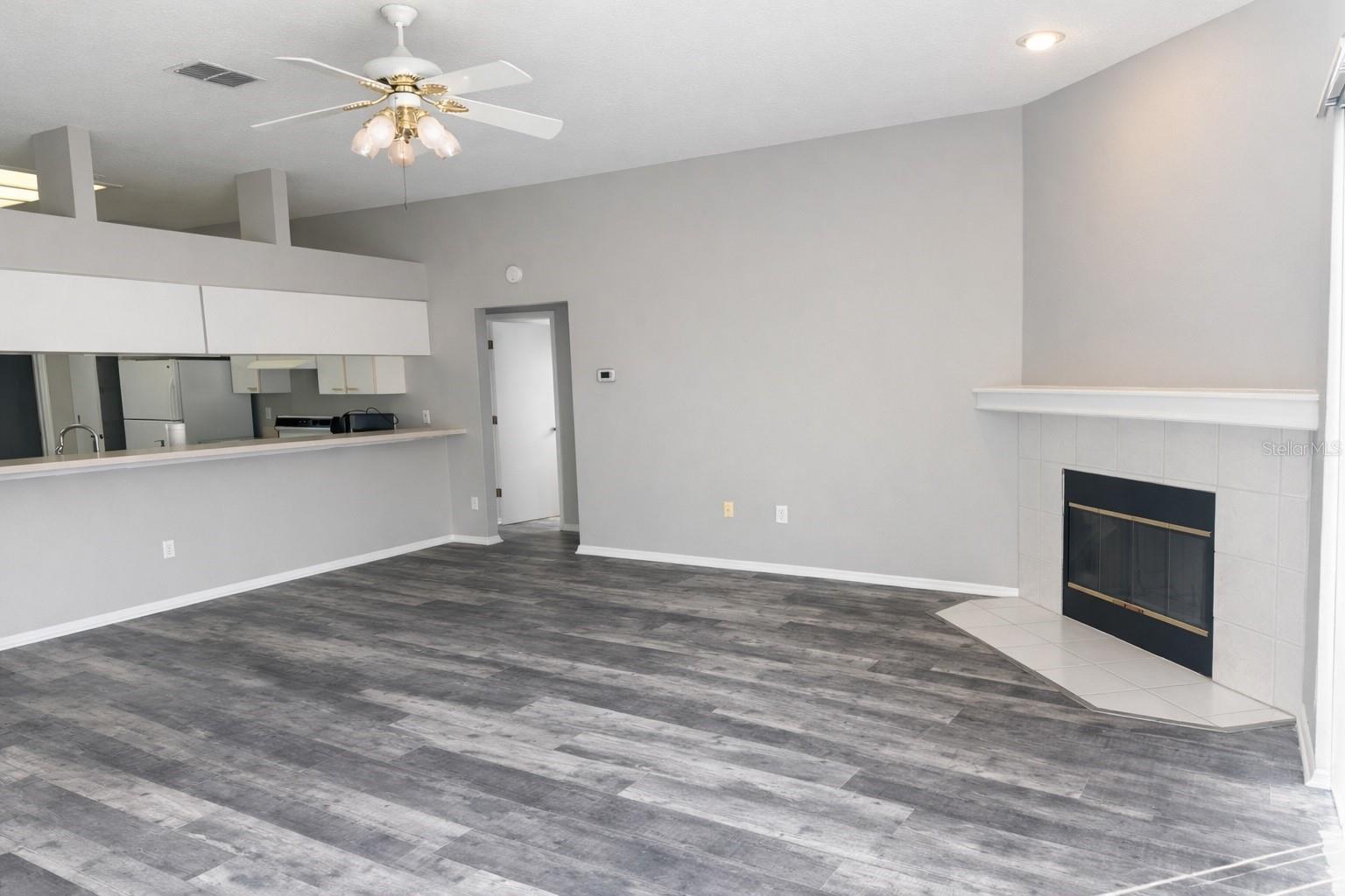 ARBOR RIDGE - Residential Lease
