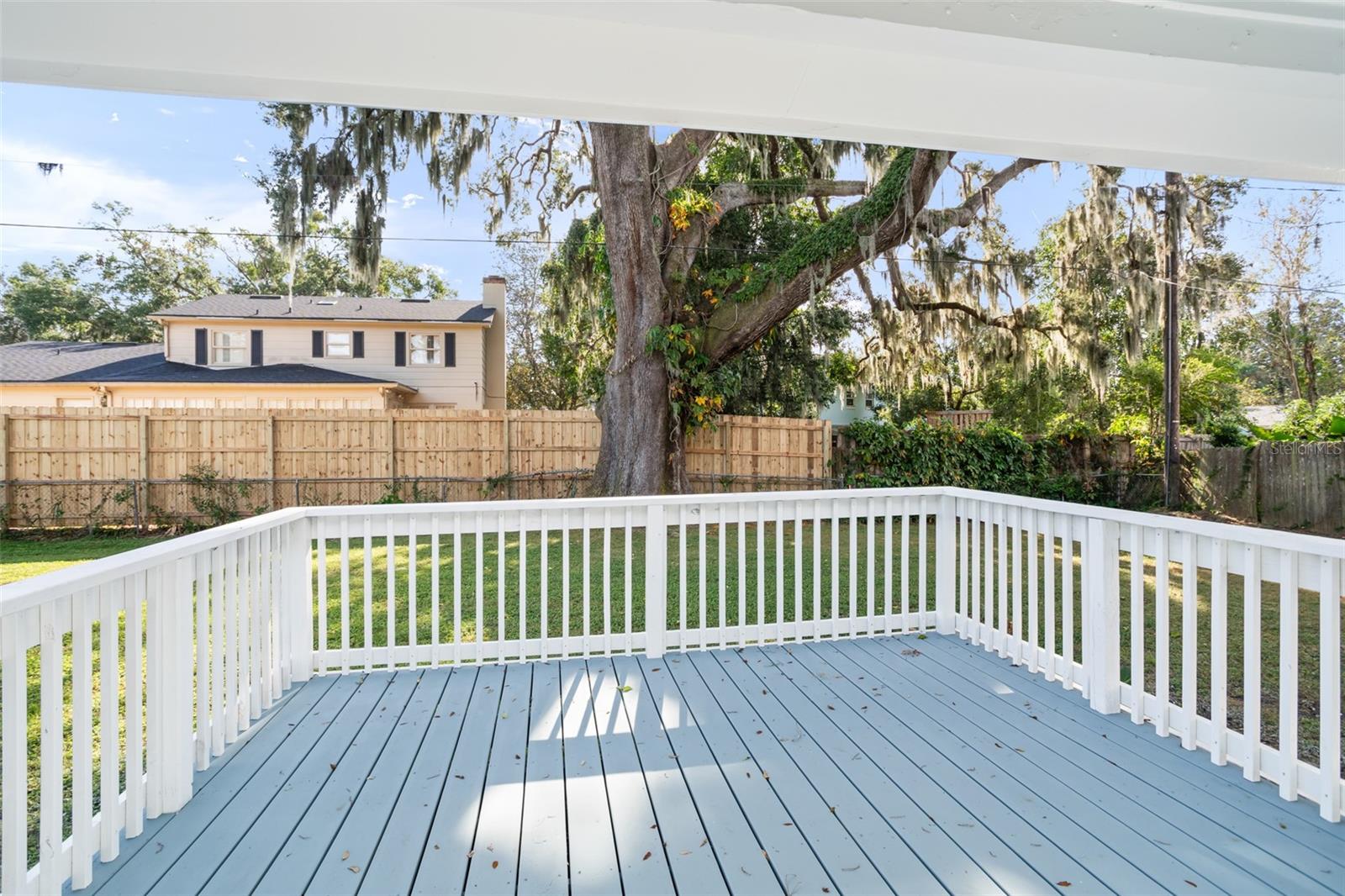 JEWEL SHORES - Residential Lease