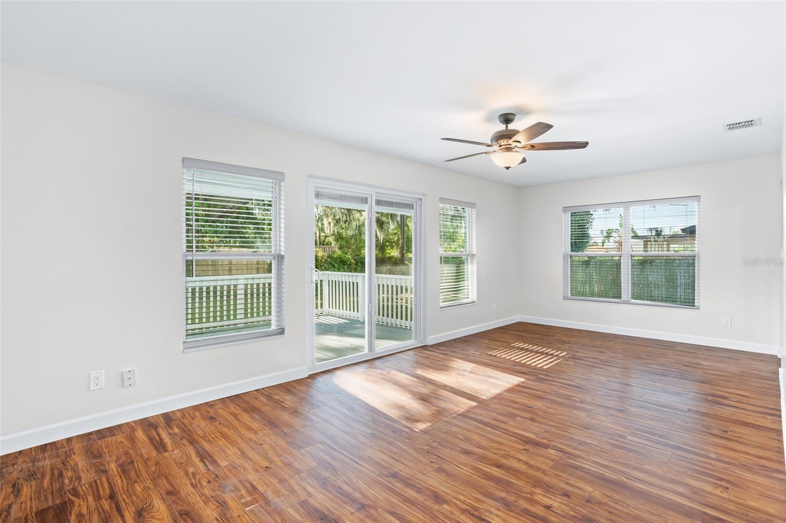 JEWEL SHORES - Residential Lease