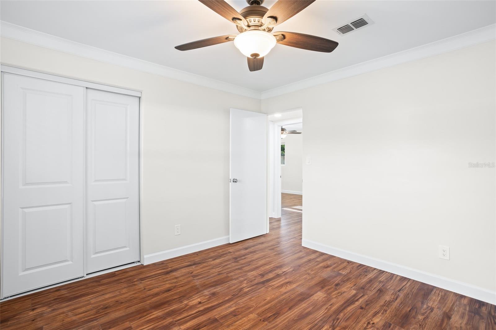 JEWEL SHORES - Residential Lease