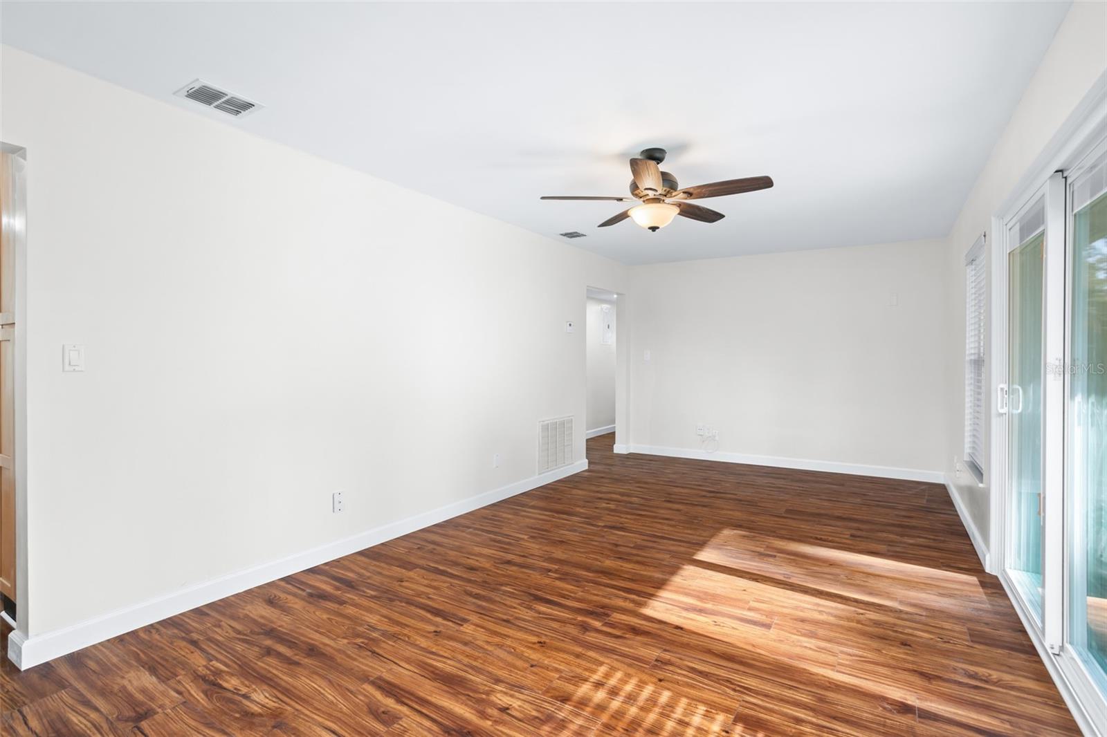 JEWEL SHORES - Residential Lease