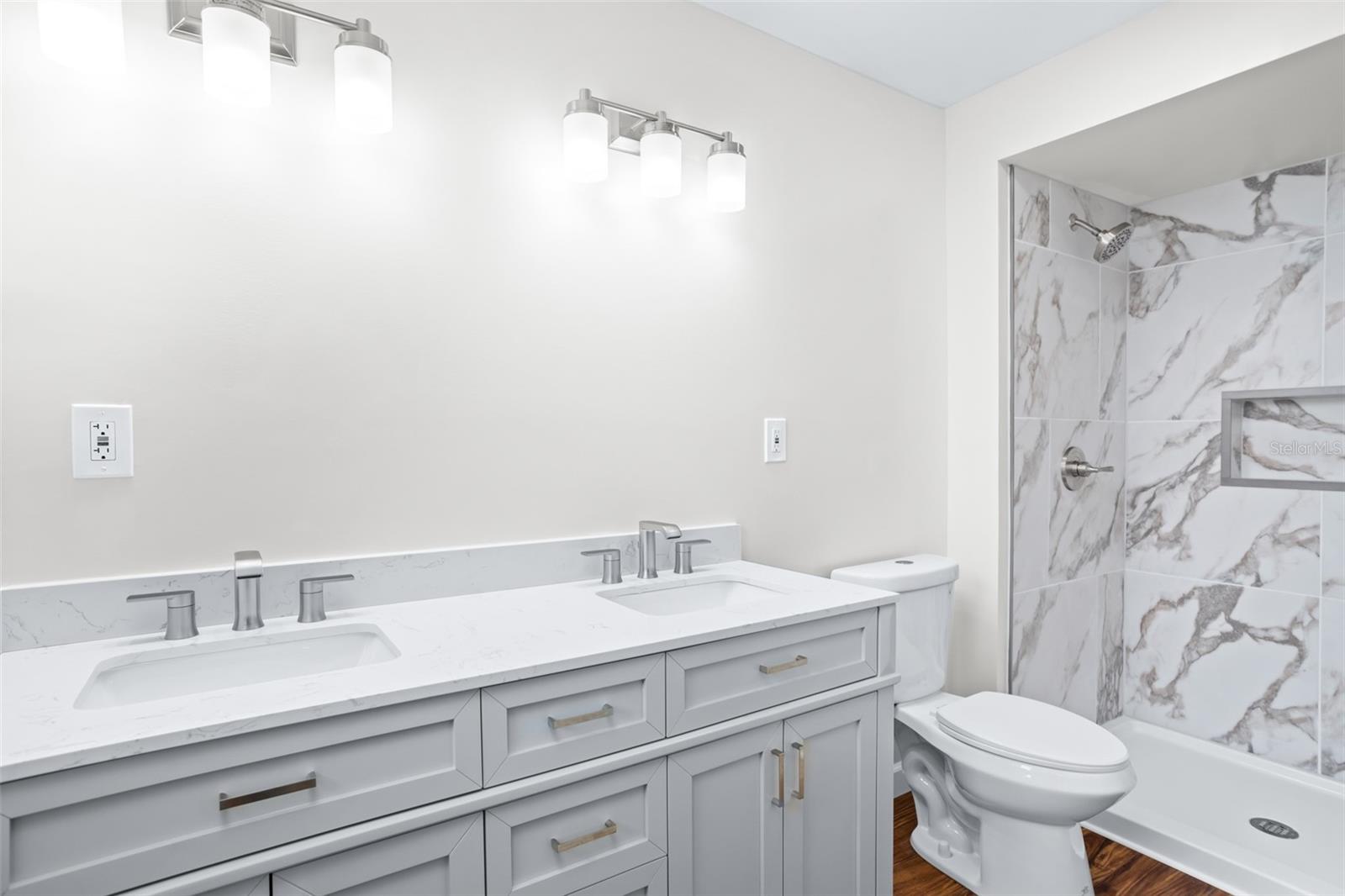 JEWEL SHORES - Residential Lease