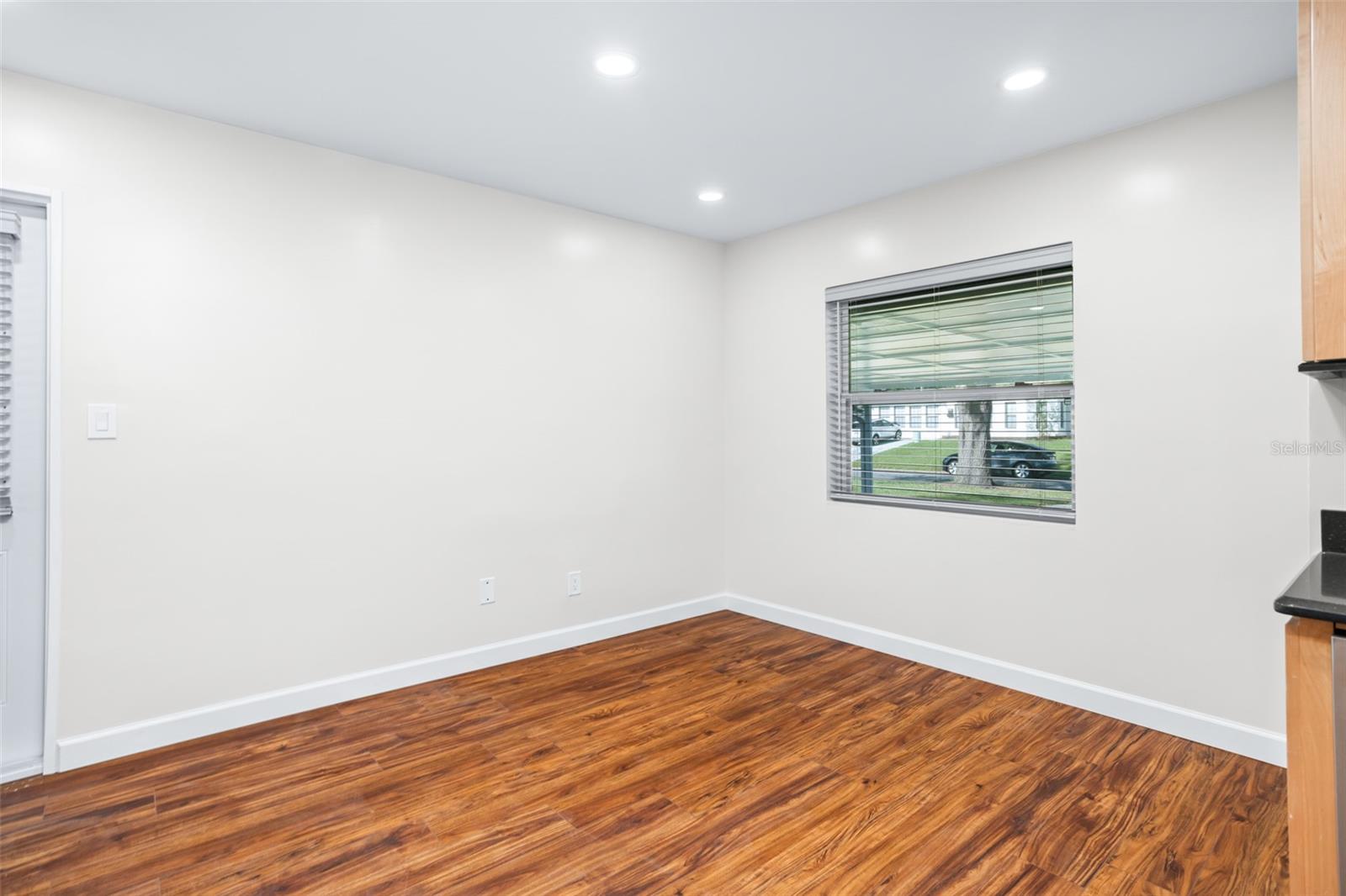 JEWEL SHORES - Residential Lease