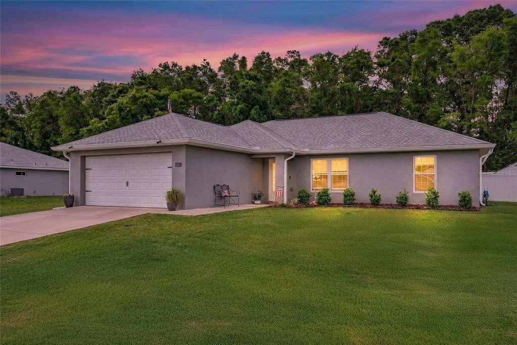 Photo of 1454 NE 160th Place, Citra, FL 32113 (MLS # OM722303)