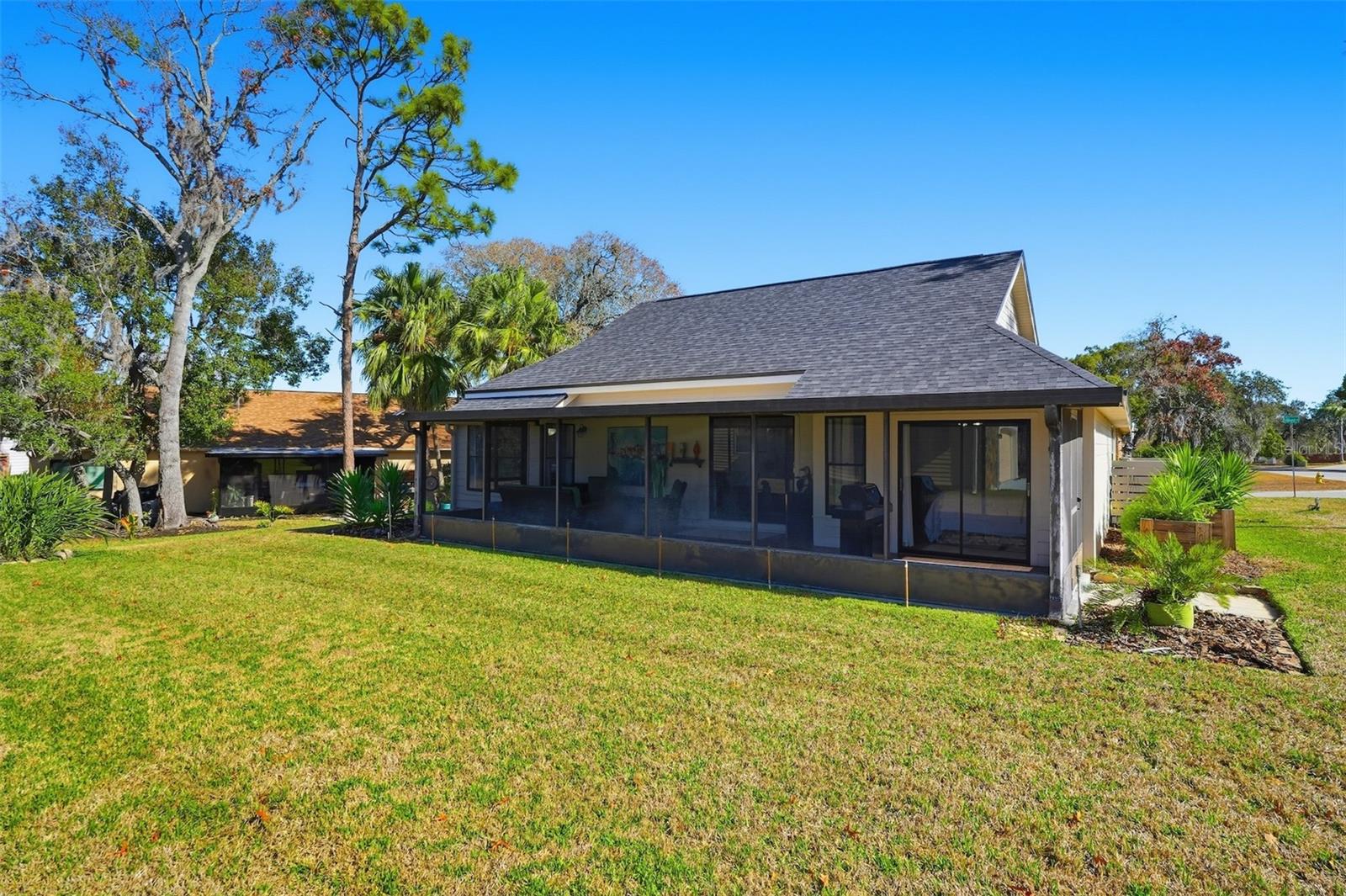 BEACON WOODS GREENSIDE VILLAGE - Residential