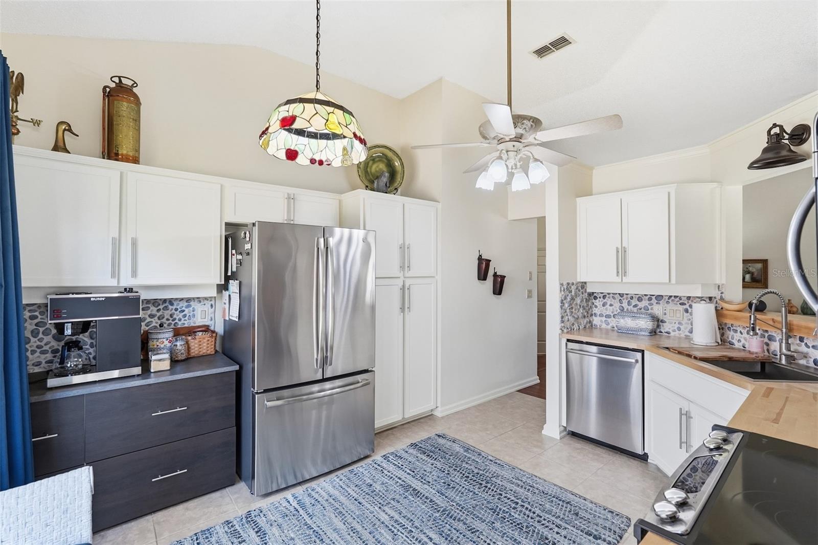 BEACON WOODS GREENSIDE VILLAGE - Residential