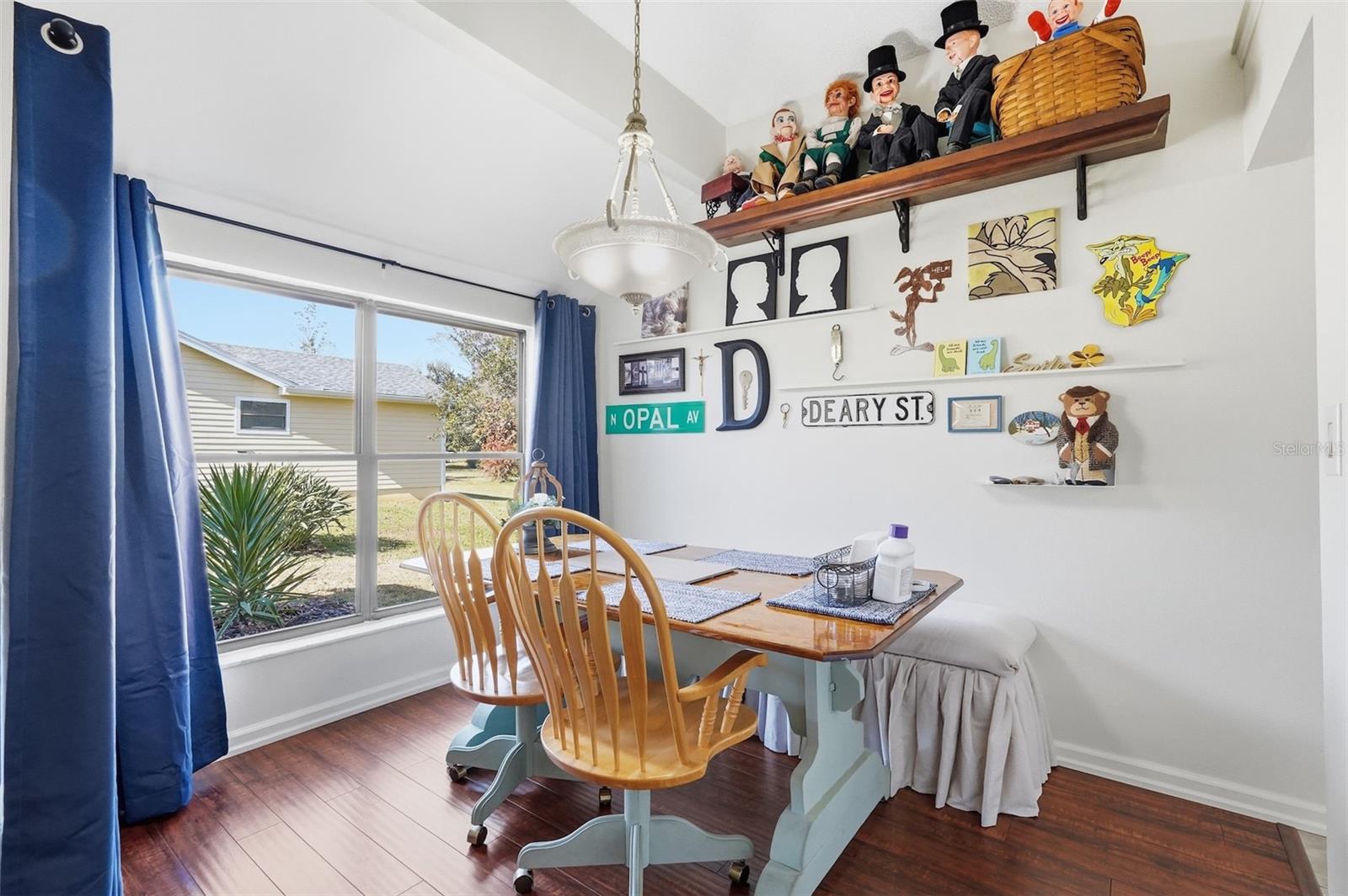 BEACON WOODS GREENSIDE VILLAGE - Residential