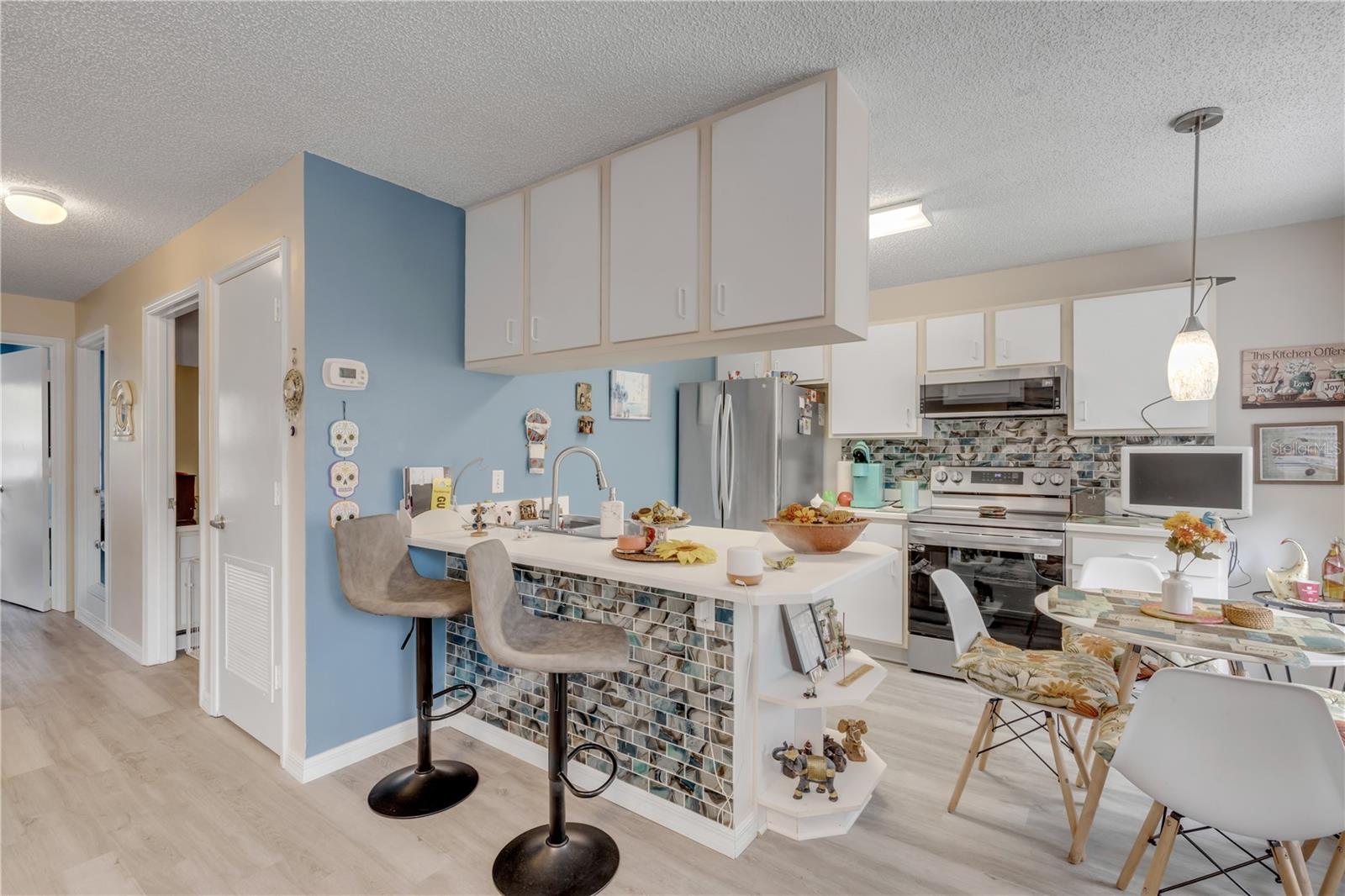 YORKTOWNE ESTATE CONDO - Residential