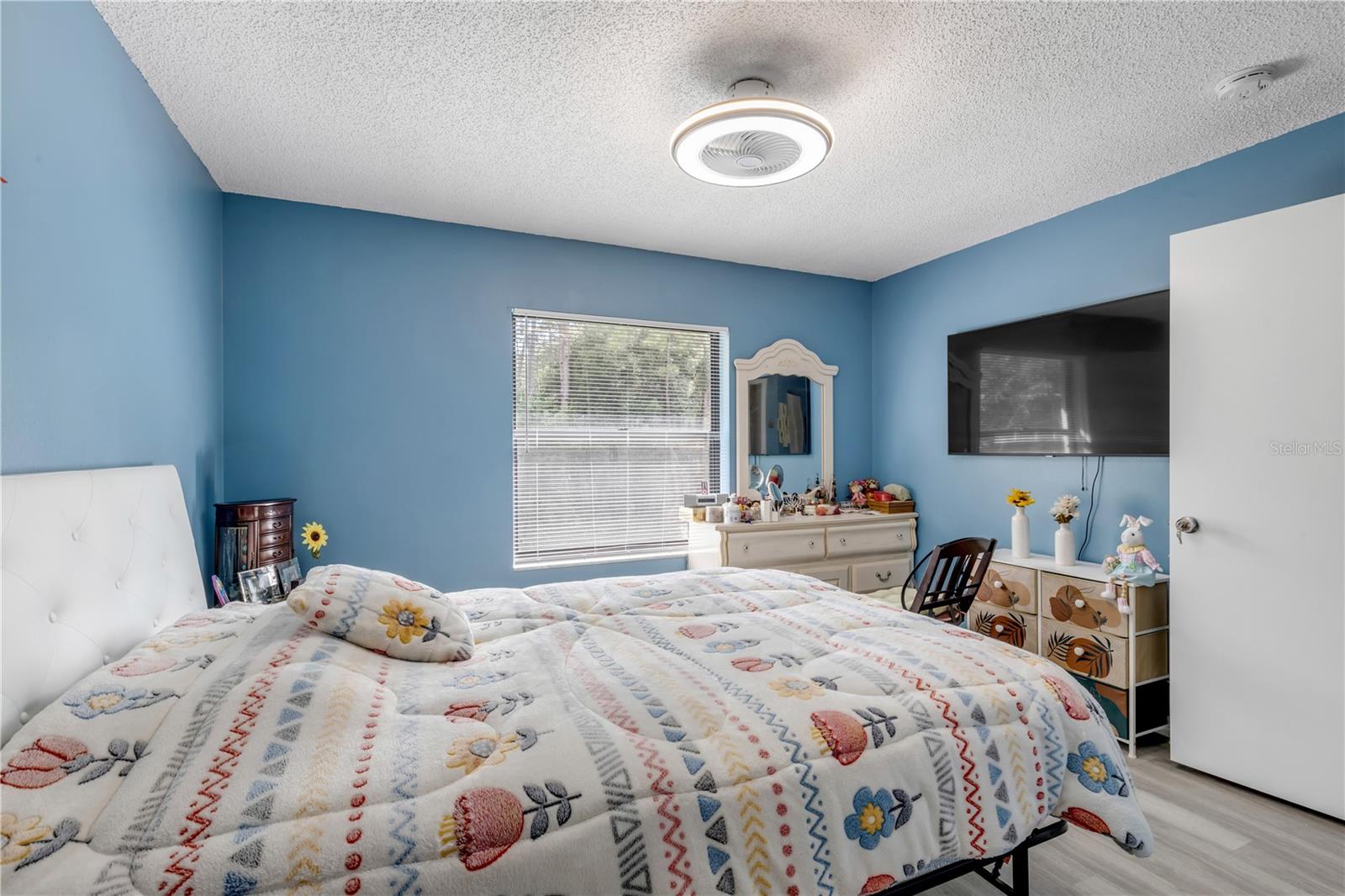 YORKTOWNE ESTATE CONDO - Residential