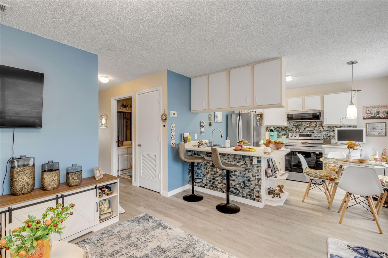 YORKTOWNE ESTATE CONDO - Residential