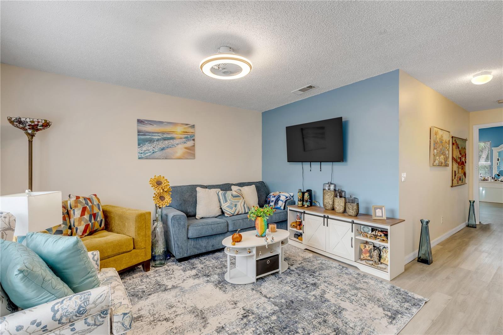 YORKTOWNE ESTATE CONDO - Residential