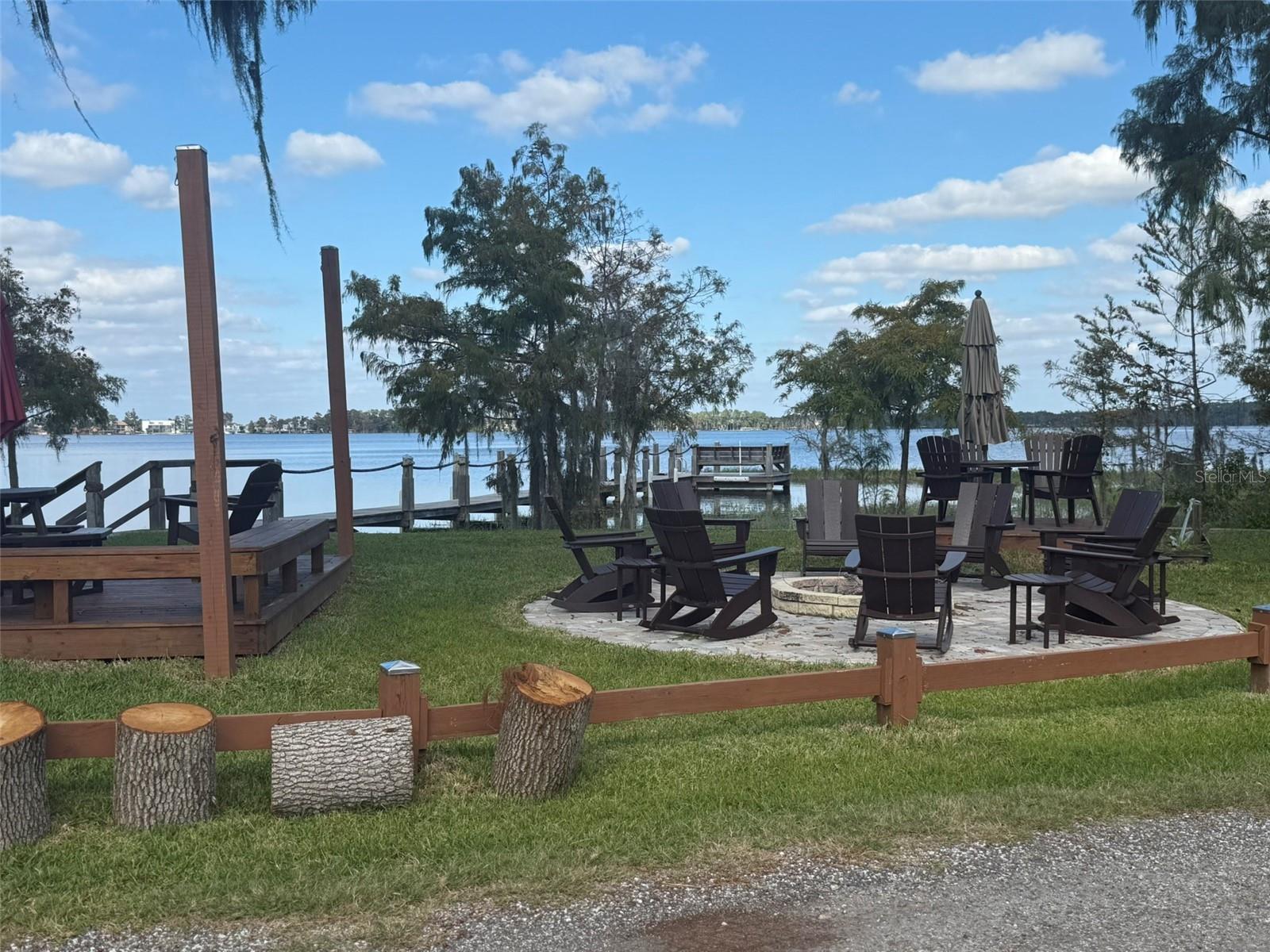 LAKE SHEEN RESERVE PH 01 48 43 - Residential