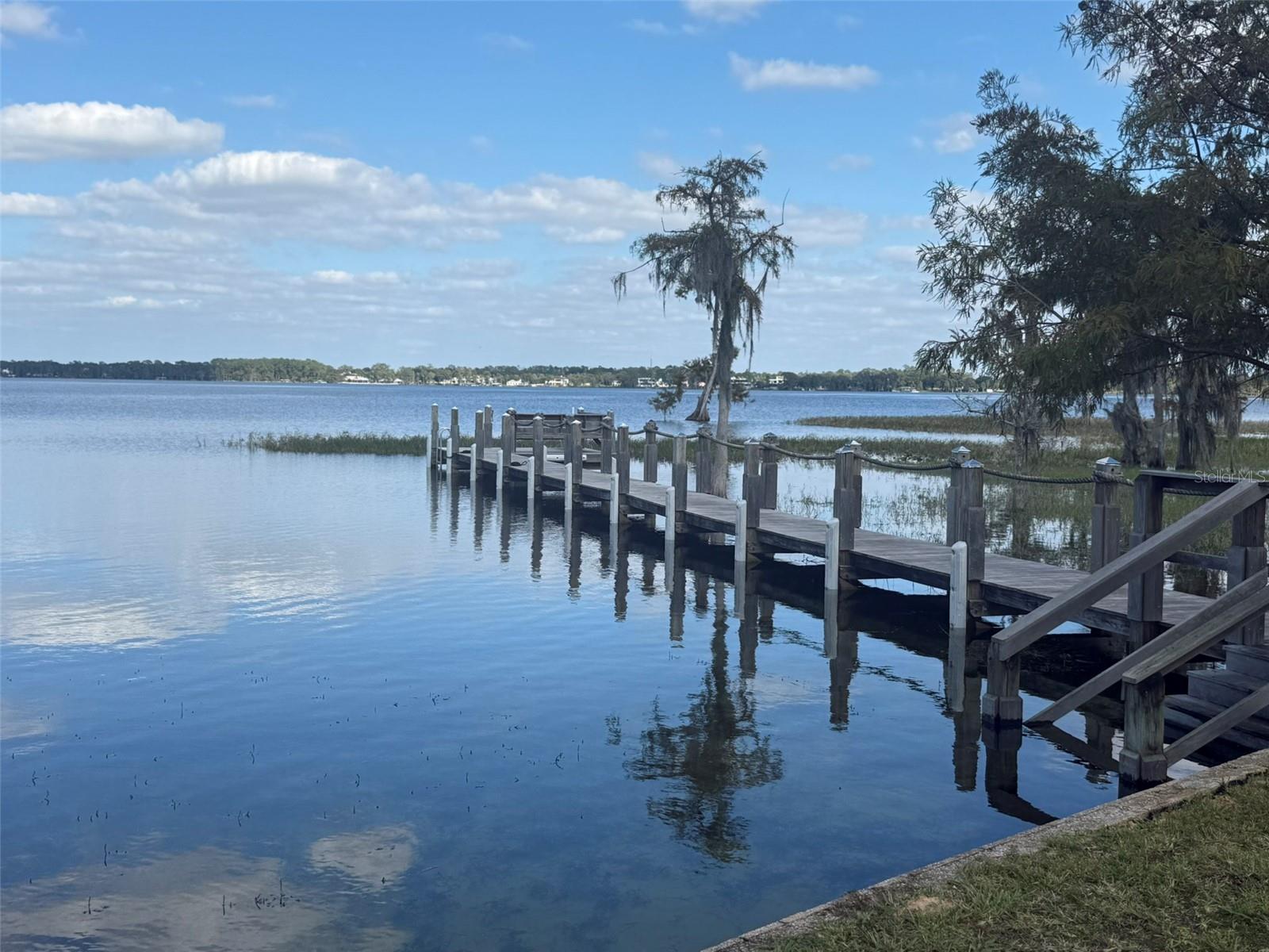 LAKE SHEEN RESERVE PH 01 48 43 - Residential