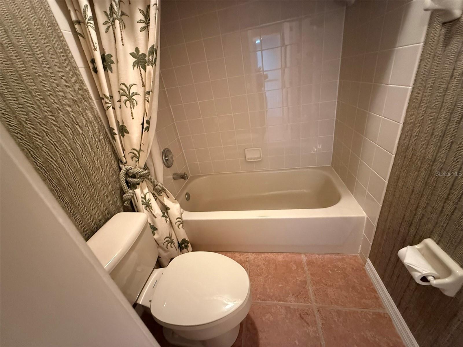 LAKE SHEEN RESERVE PH 01 48 43 - Residential