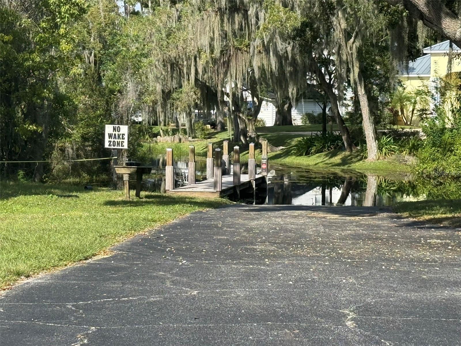 LAKE SHEEN RESERVE PH 01 48 43 - Residential