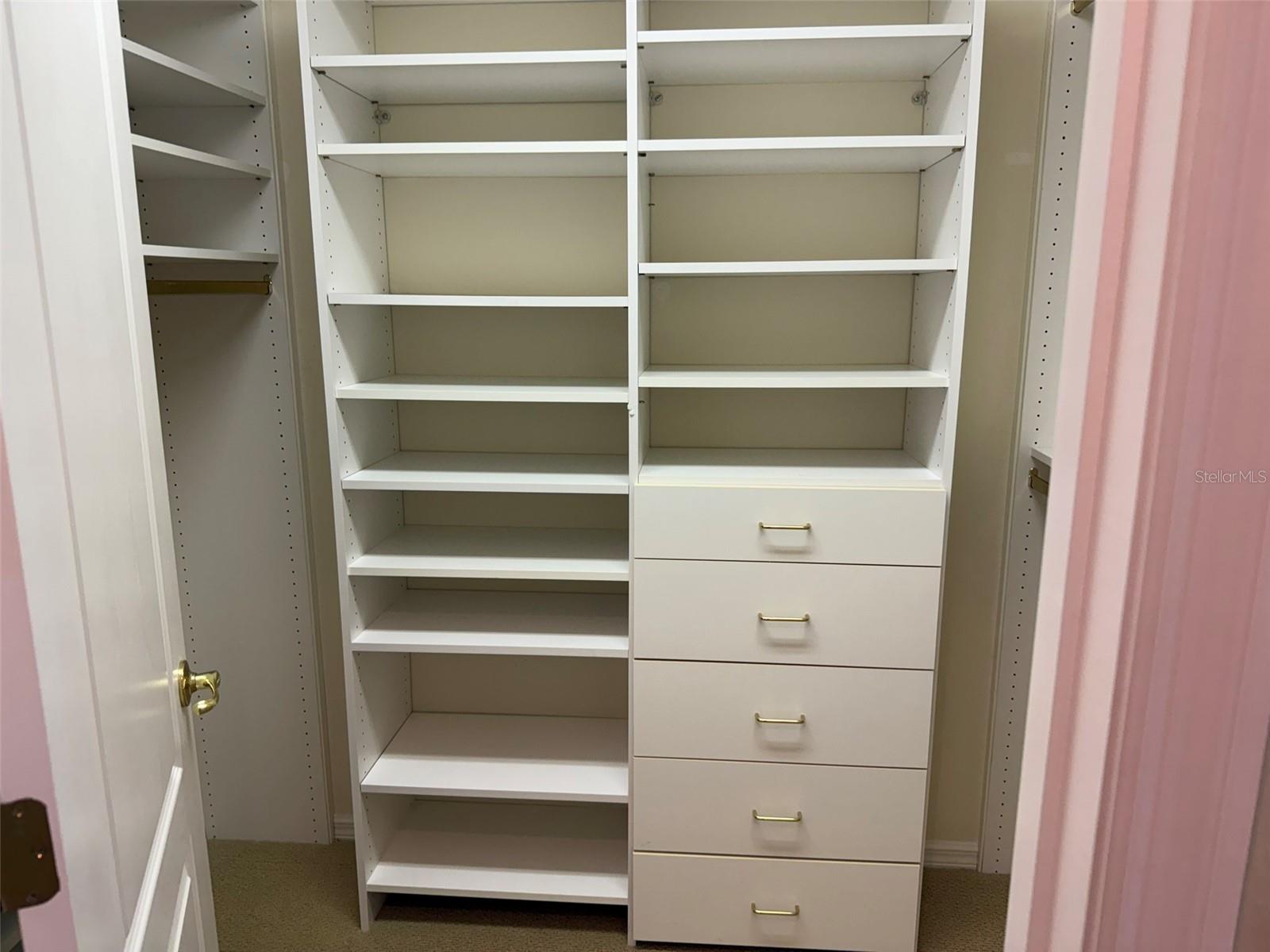 LAKE SHEEN RESERVE PH 01 48 43 - Residential