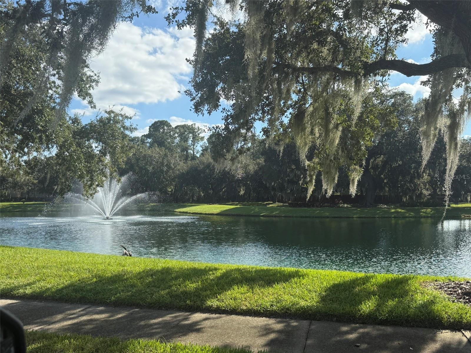 LAKE SHEEN RESERVE PH 01 48 43 - Residential