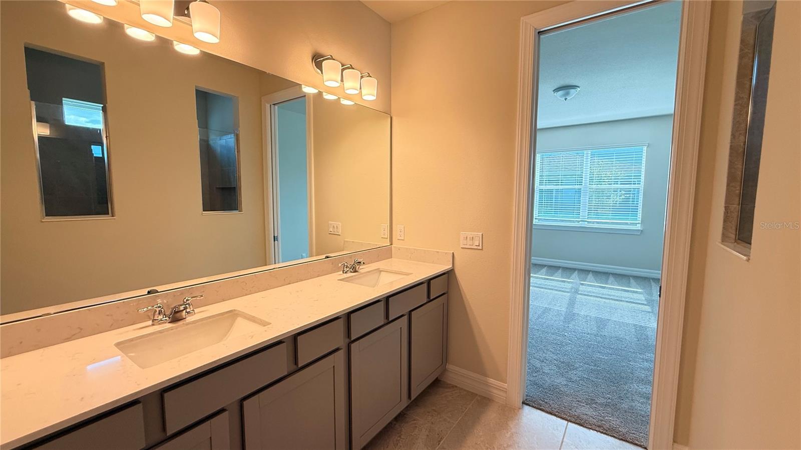 AMELIA GROVES PH 2 - Residential Lease