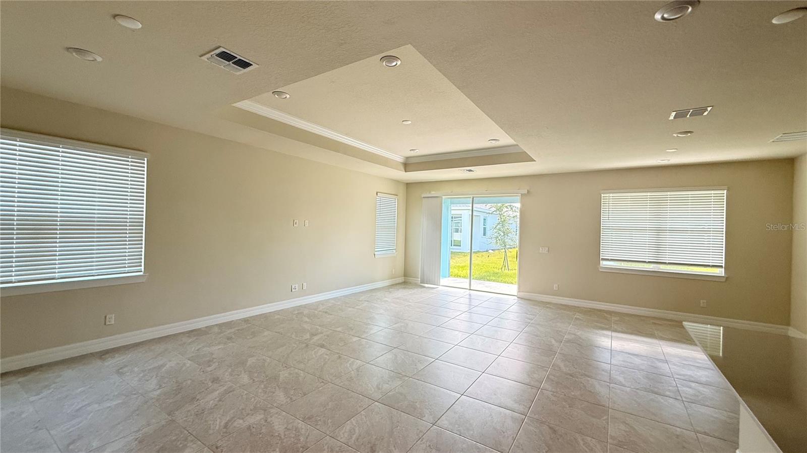 AMELIA GROVES PH 2 - Residential Lease