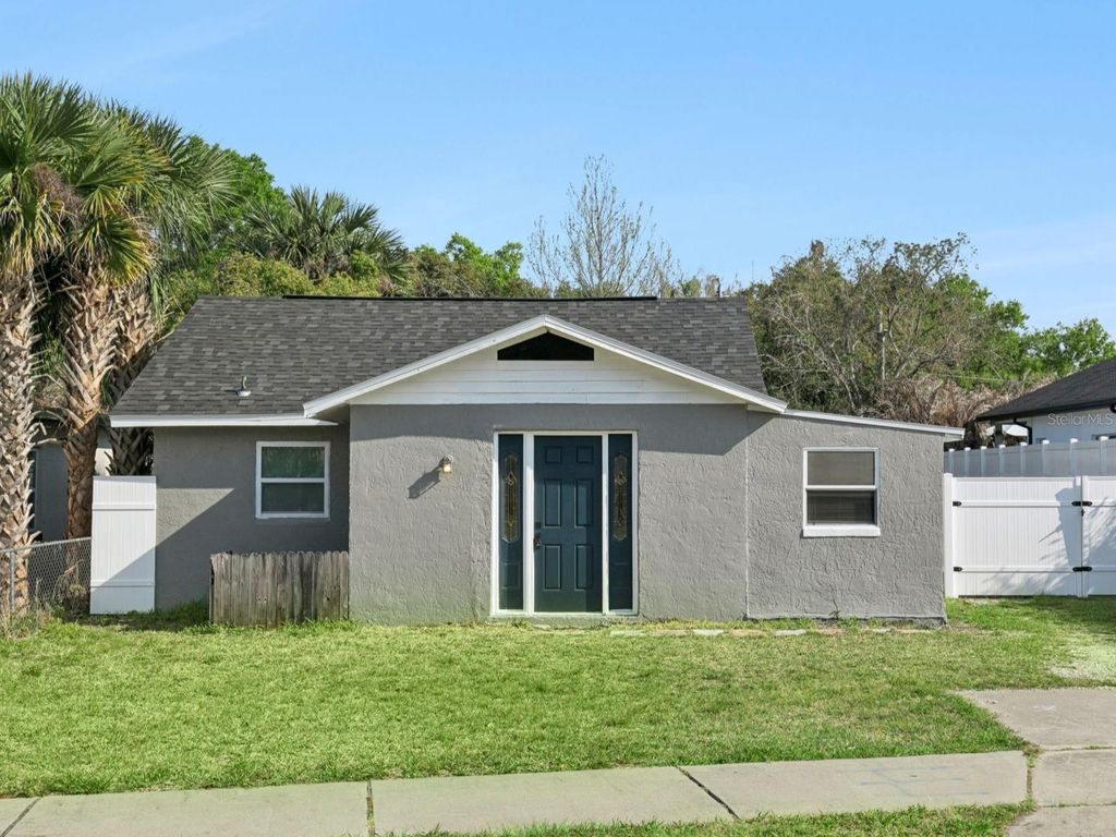 Photo of 5419 Old Cheney Highway, Orlando, FL 32807 (MLS # O6392553)