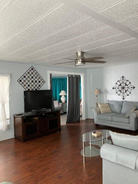PINEY POINT HOMEOWNERS CO-OP - Residential