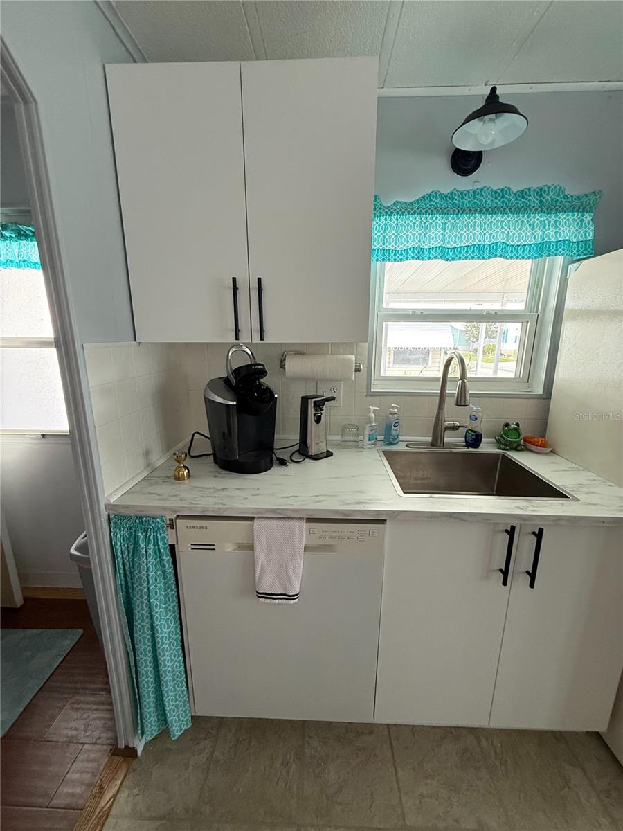 PINEY POINT HOMEOWNERS CO-OP - Residential