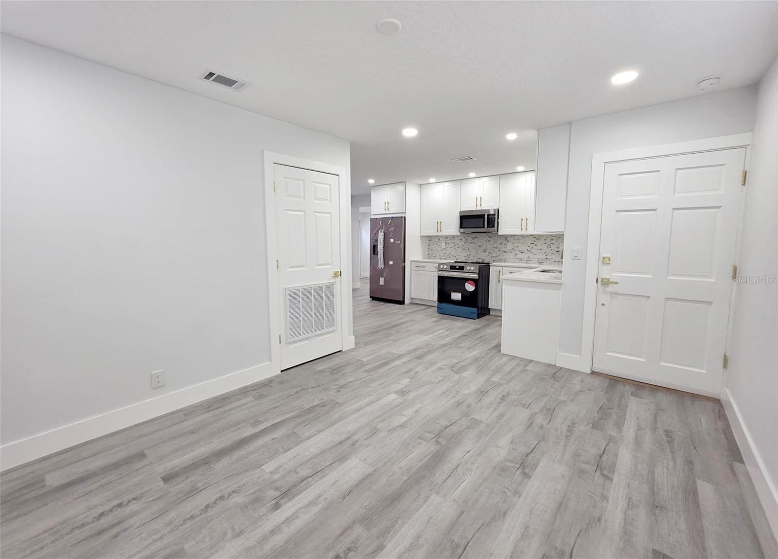 1715 W ATKINSON STREET