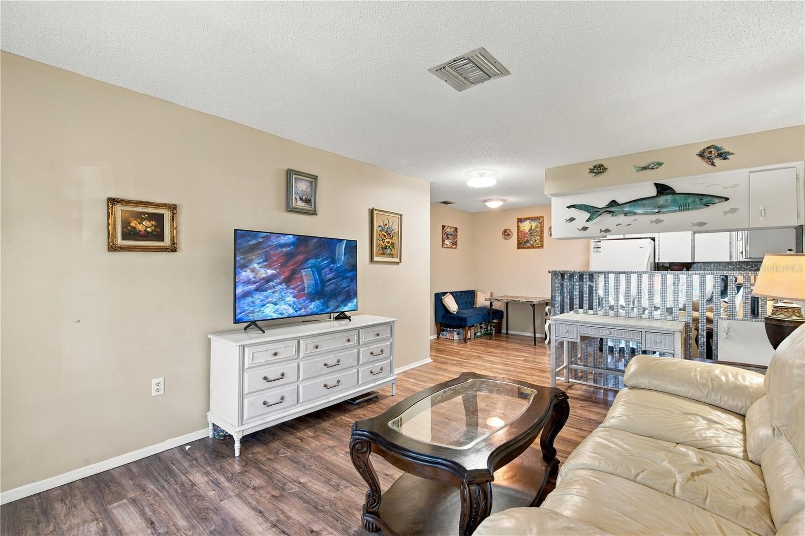 4359 TAHITIAN GARDENS CIRCLE B