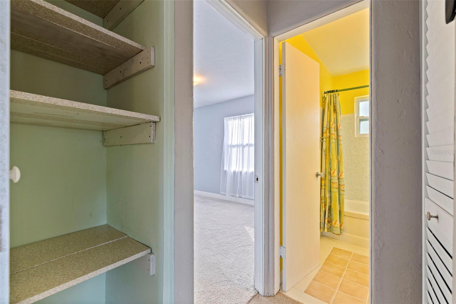 GORSUCH & HUTCHINSON 2 - Residential