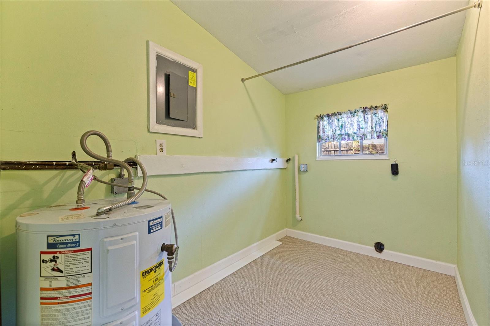 GORSUCH & HUTCHINSON 2 - Residential