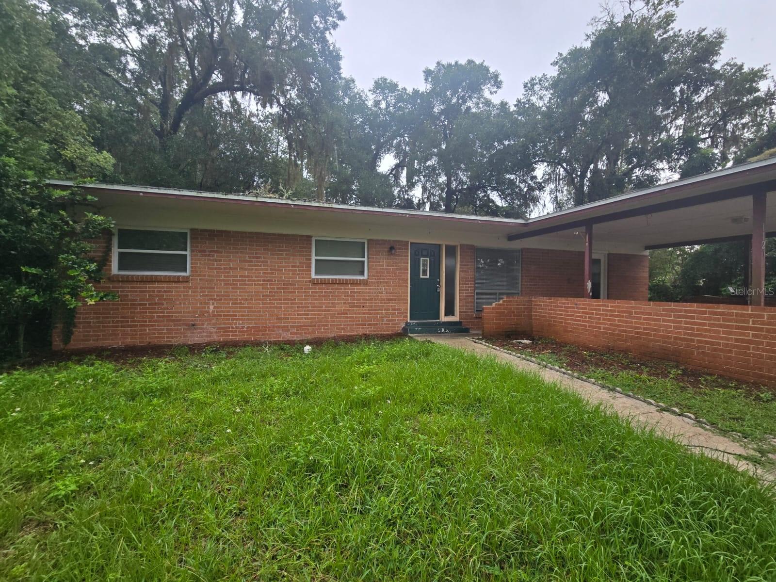 Great 3 bedroom/2bathroom home with an attached 2-car carport and large yard now available for rent! Very spacious home with newer vinyl flooring in the bedrooms and tile flooring in kitchen and baths. REQUIREMENTS: First and Last month's rent plus $1600 Security deposit is required before move-in. 1 year min lease term. Applicants must have a credit score of 600 or more and total monthly income of $4,800. No smoking is permitted. Pets are allowed with landlord approval and $250 Non-refundable pet fee for each pet. Tenant responsible for appliances. Call with any questions!
