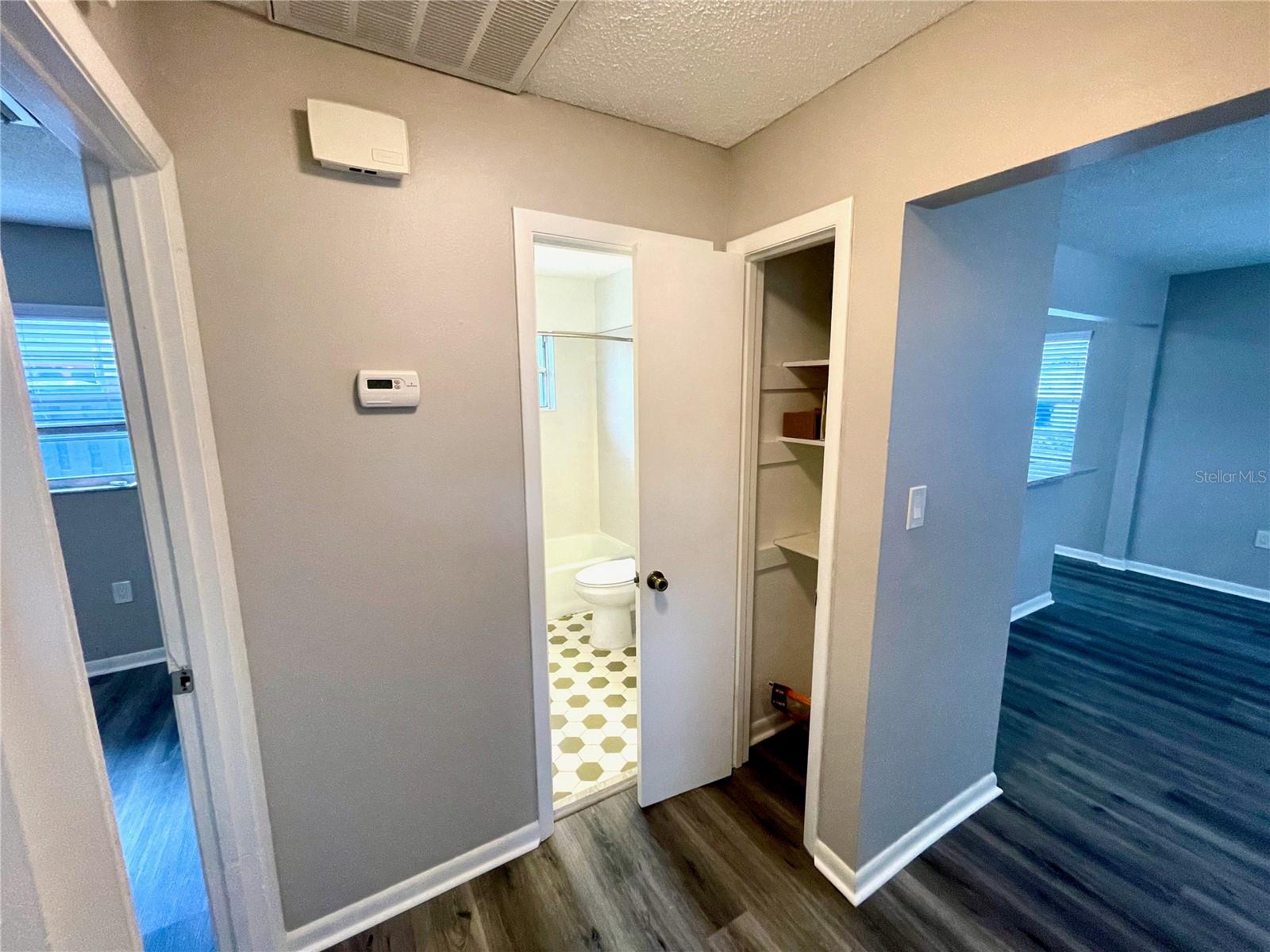 PARKHILL ADD - Residential Lease