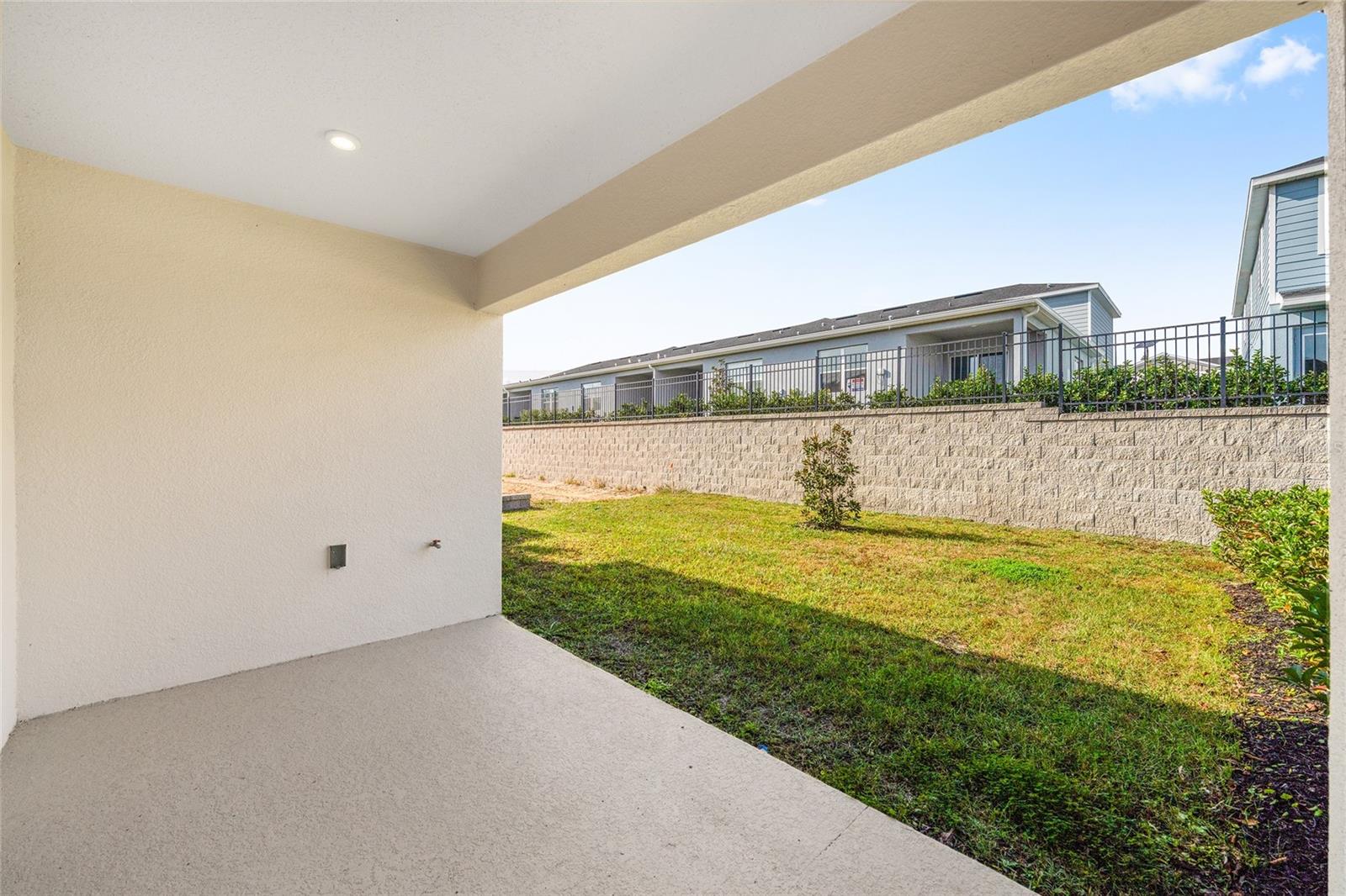 HAMMOCK OAKS - Residential