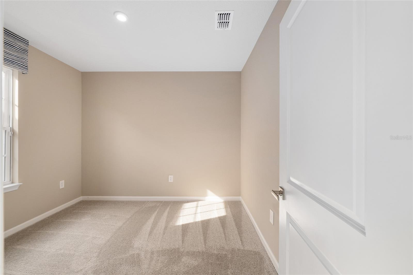 HAMMOCK OAKS - Residential