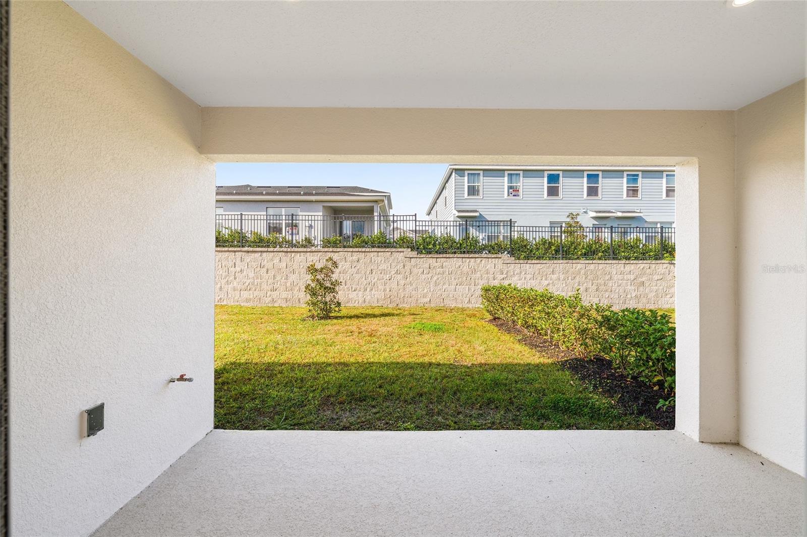 HAMMOCK OAKS - Residential