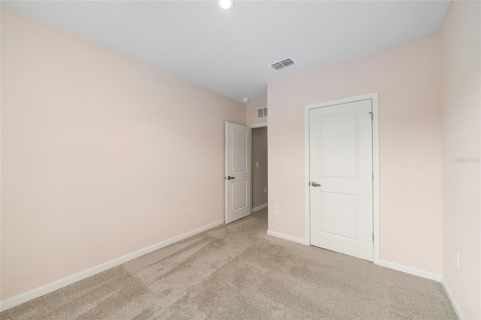 HAMMOCK OAKS - Residential