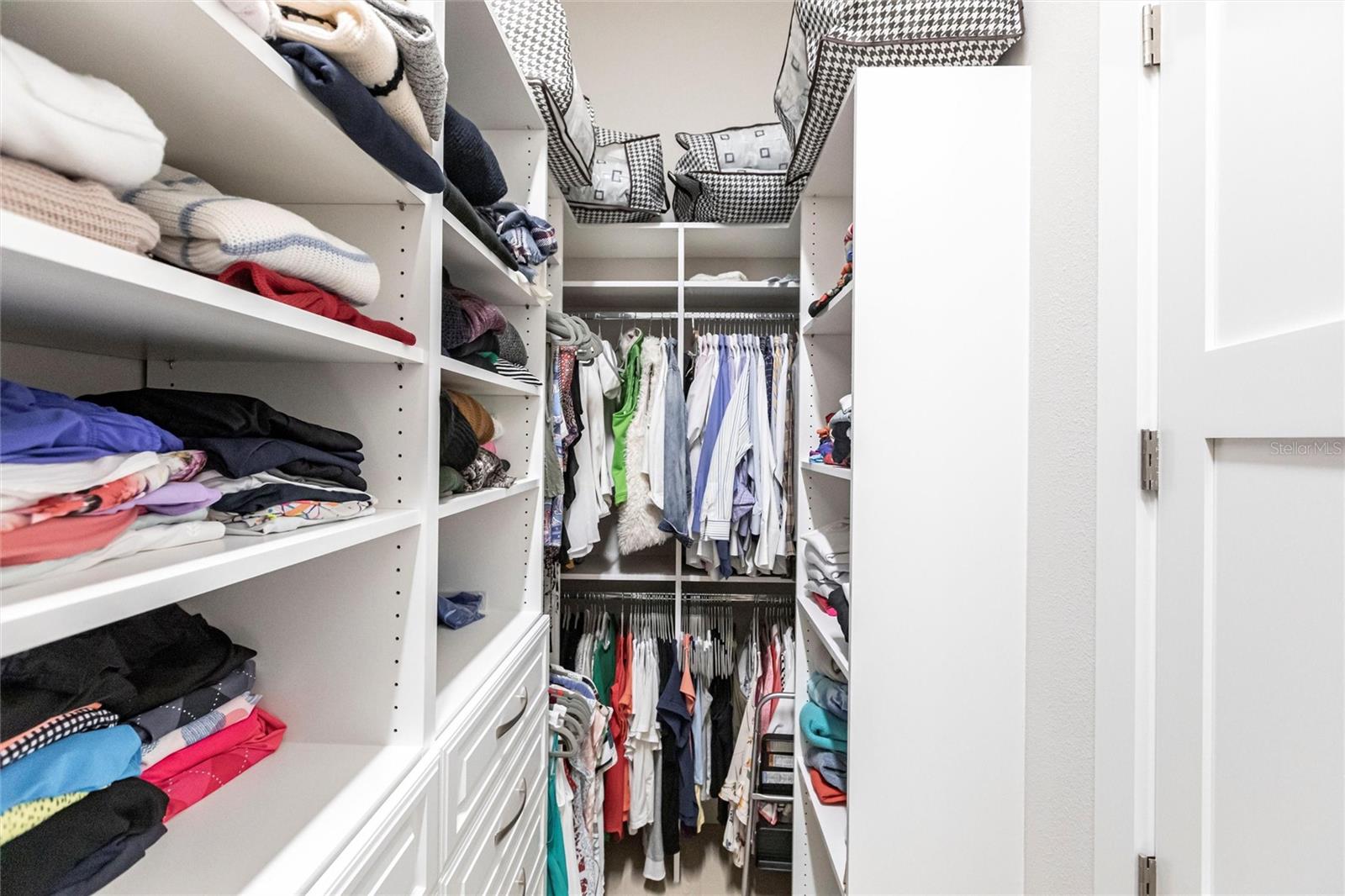 LAKE CLUB PH IV SUBPH C-1 AKA GENOA - Residential