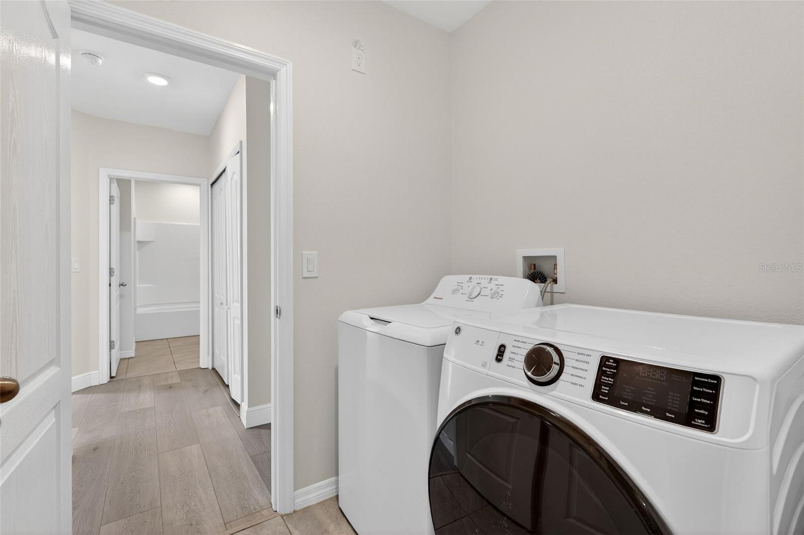 COASTAL WOODS UN 2 - Residential