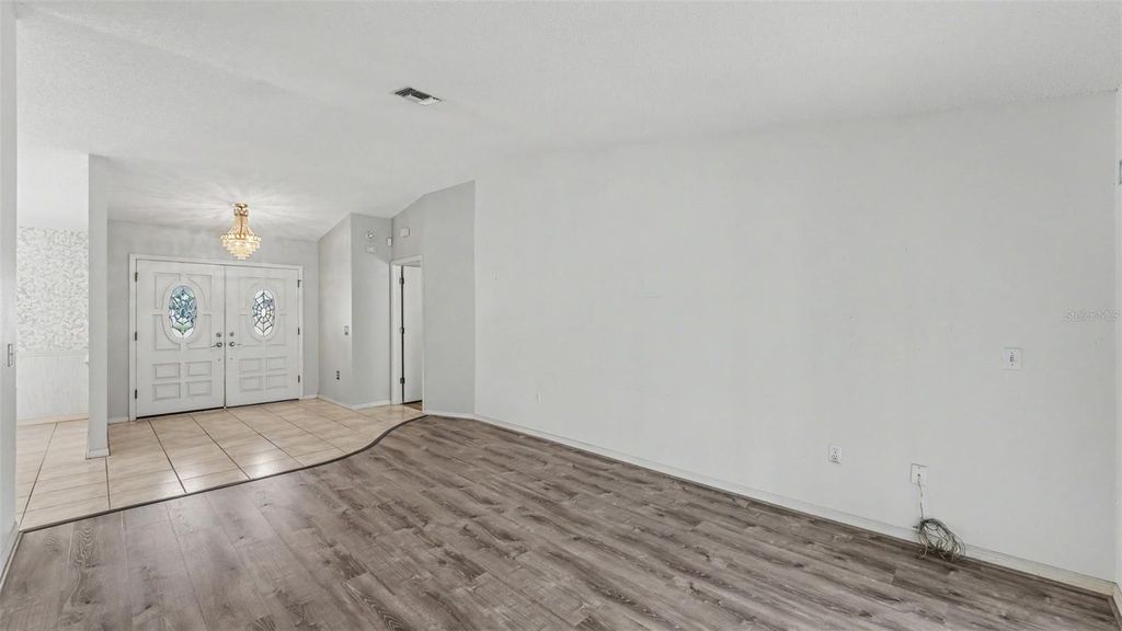 Photo of 549 Peninsular Drive, Lakeland, FL 33813 (MLS # L4963105)