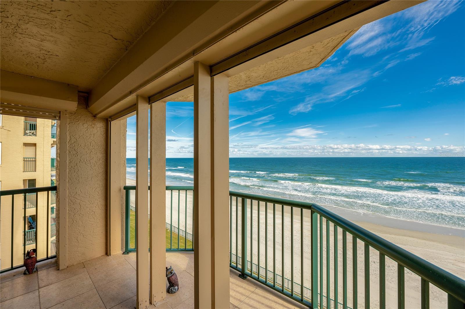 TOWERS AT PONCE INLET TOWER 01 CONDO - Residential