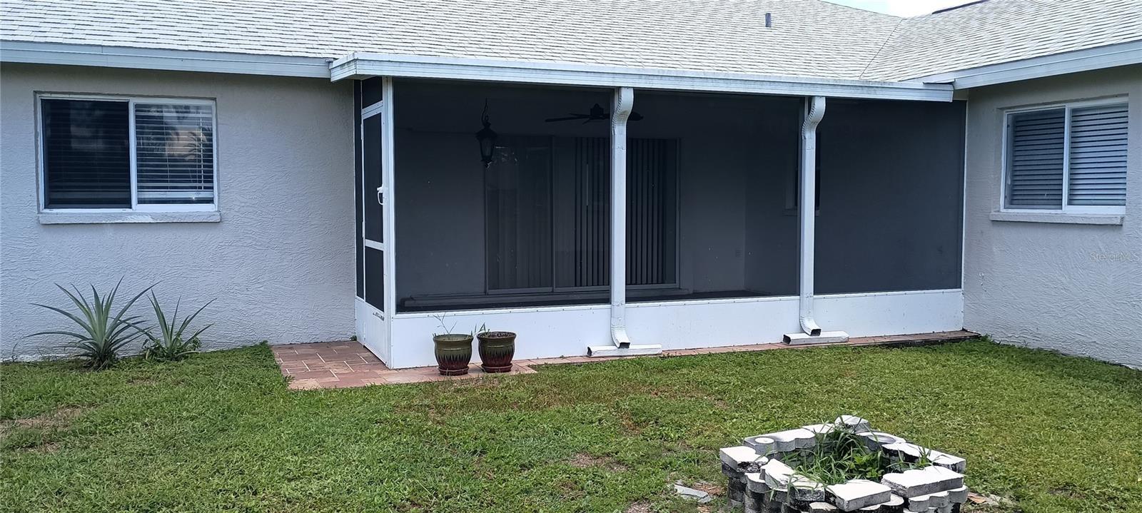 BRIARWOOD - Residential Lease