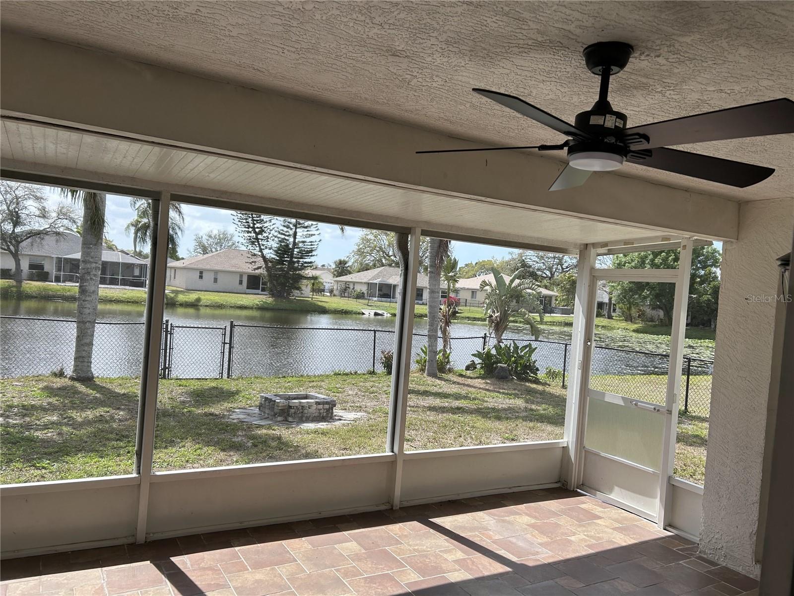 BRIARWOOD - Residential Lease