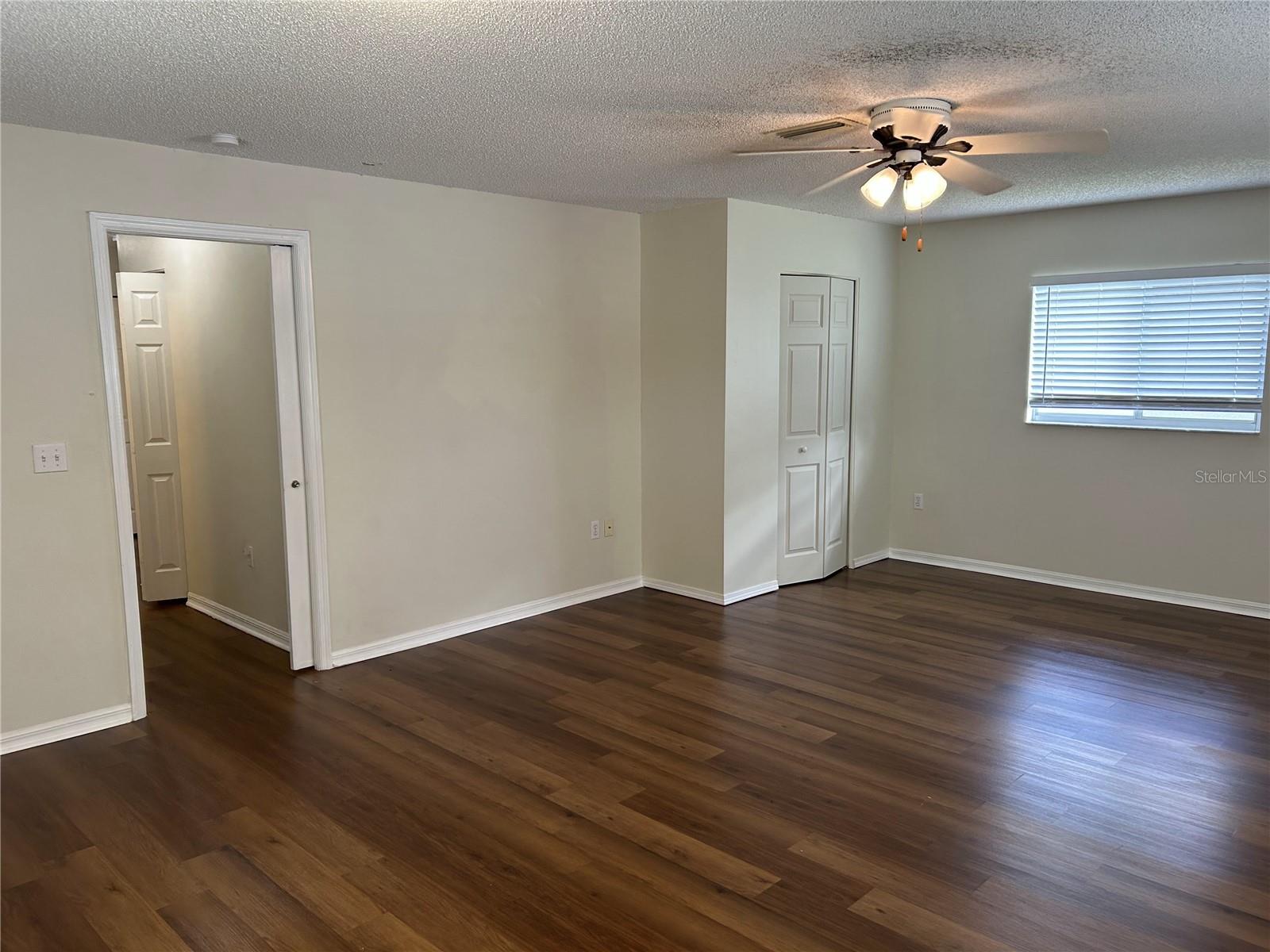 BRIARWOOD - Residential Lease
