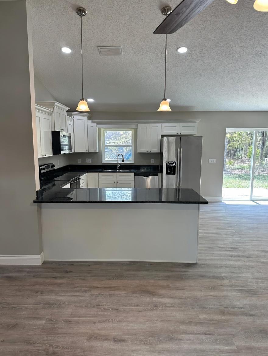 CITRUS SPGS UN 7 - Residential Lease